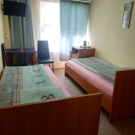 Relax U Janusza Hotel โควอบเซก ภายนอก รูปภาพ