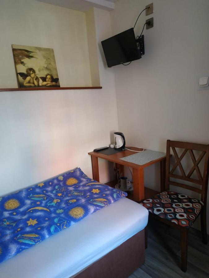 Relax U Janusza Hotel โควอบเซก ภายนอก รูปภาพ